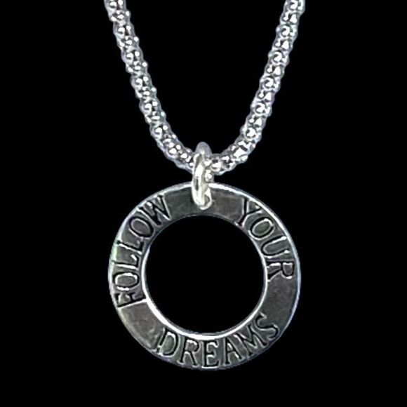 OI# “Follow Your Dreams” Sterling 925 Silver Pendant & 17” Sterling Chain - Picture 1 of 10